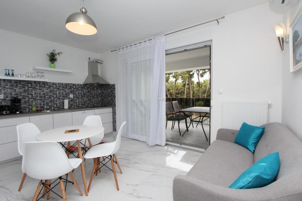 Apartment Karlo 1 Rovinj Exterior foto